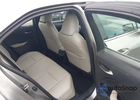 2020 Lexus Ux 200 z USA, uszkodzony, nr VIN JTHX3JBH9L2020902